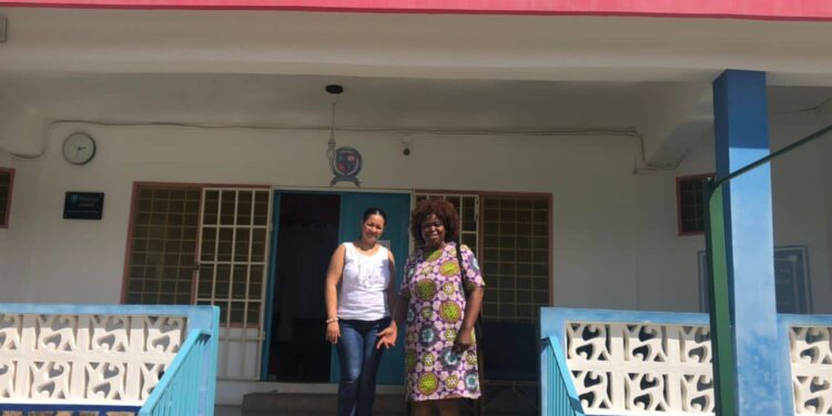 TWO PRIVATE SCHOOLS COLLABORATE TO PROMOTE SCHOOL BEST PRACTICES.